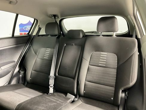 Used 2017 Kia Sportage LX w/ LX Popular Package FWD image 16