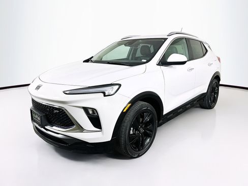 Used 2024 Buick Encore GX Sport Touring w/ Comfort Package image 3