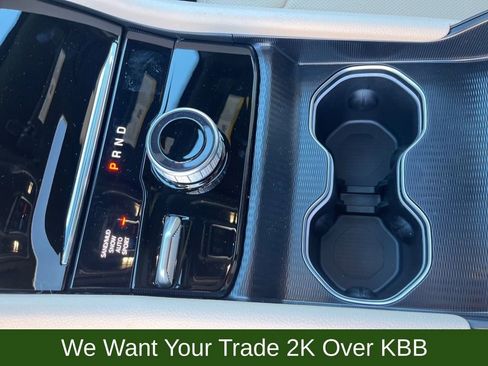 New 2025 Jeep Grand Cherokee Limited w/ Luxury Tech Group II image 13