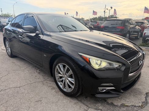 Used 2017 INFINITI Q50 3.0t Premium RWD image 6