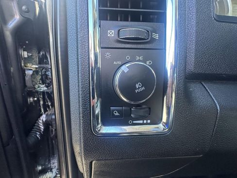 Used 2017 RAM 2500 Laramie w/ Sport Appearance Group image 15