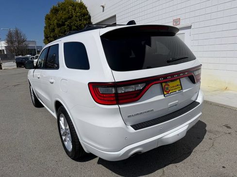 Used 2024 Dodge Durango GT RWD image 4
