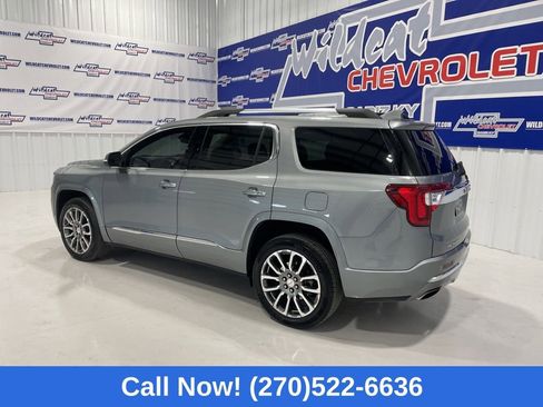 Used 2023 GMC Acadia Denali image 5