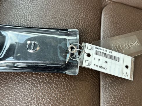 Used 2021 Volvo XC90 T6 Momentum w/ Advanced Package image 38