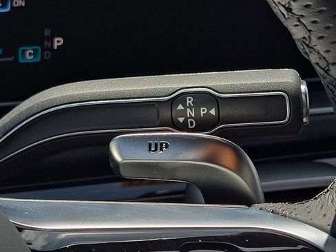 New 2026 Mercedes-Benz GLE 53 AMG 4MATIC image 23