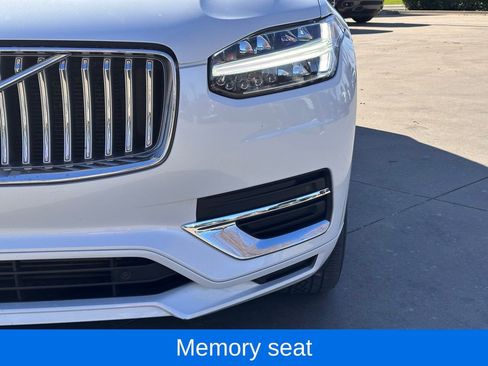 Used 2022 Volvo XC90 T8 Inscription Expression image 4