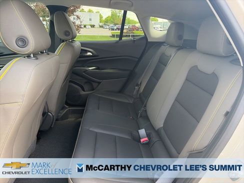 New 2026 Chevrolet Trax ACTIV FWD image 40