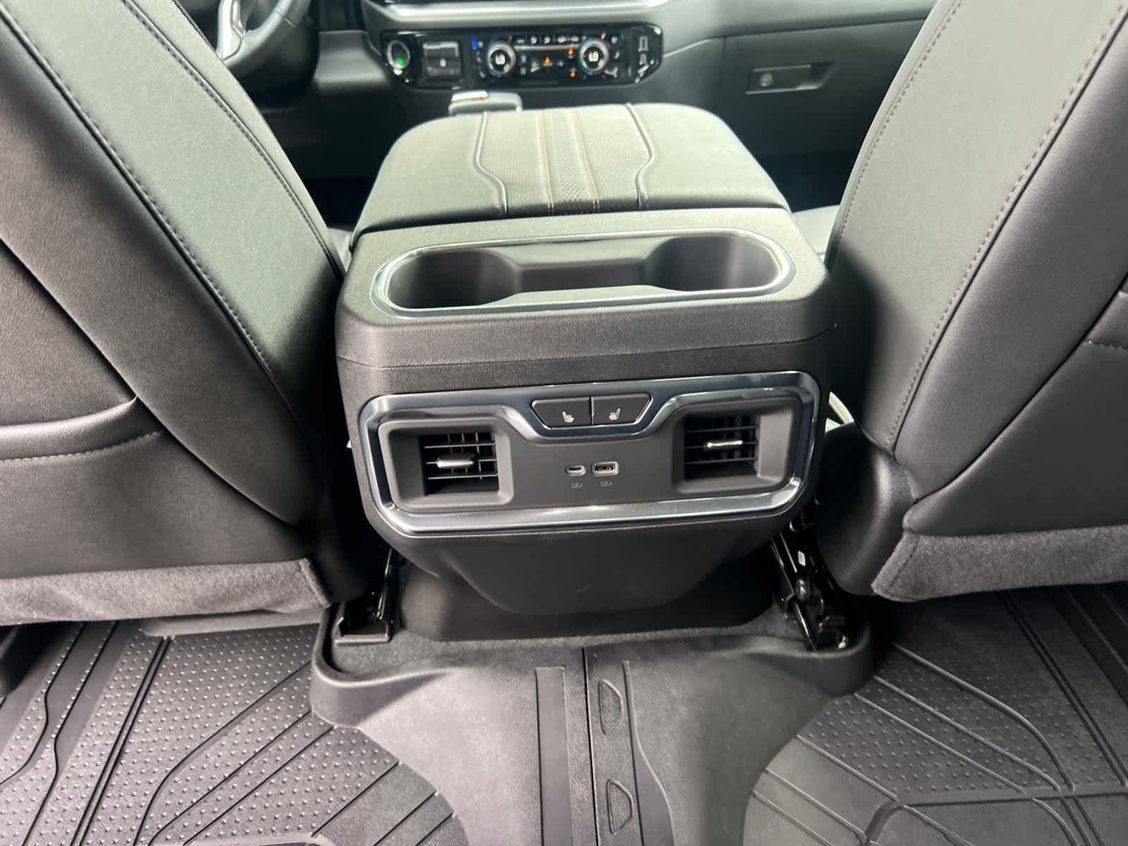 Certified 2026 Chevrolet Silverado 1500 High Country w/ High Country Premium Package AWD/4WD image 30