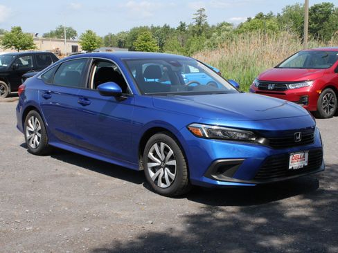 Certified 2023 Honda Civic LX image 3