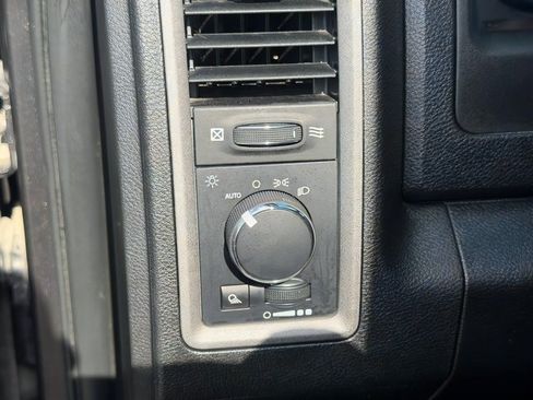 Used 2022 RAM 1500 Tradesman w/ Chrome Plus Package RWD image 19