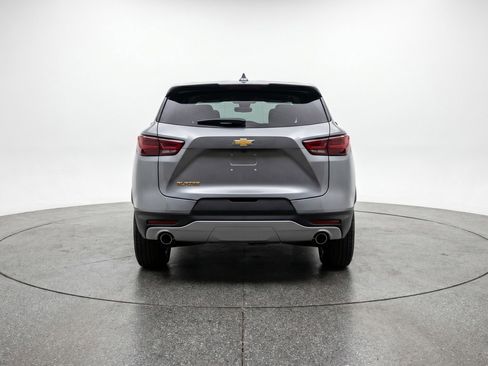 Used 2025 Chevrolet Blazer LT FWD image 7