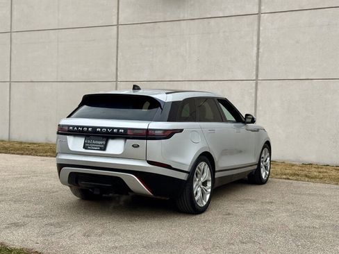 Used 2020 Land Rover Range Rover Velar S image 11