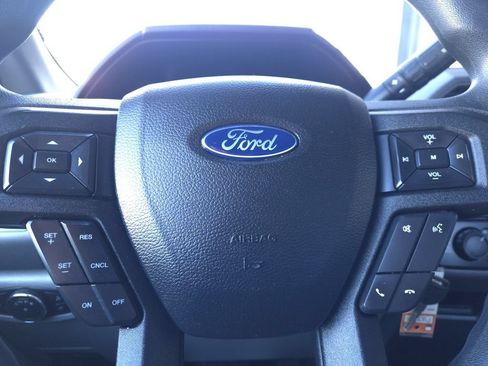 Used 2017 Ford F250 XL w/ Power Equipment Group AWD/4WD image 22