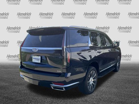 Used 2023 Cadillac Escalade Premium Luxury w/ LPO, Illumination Package AWD/4WD image 11