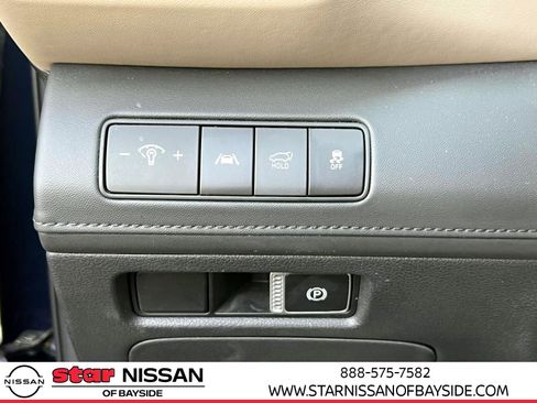 Used 2023 Hyundai Santa Fe Limited AWD/4WD image 19