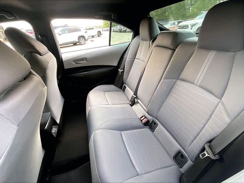 Used 2026 Toyota Corolla SE FWD image 19