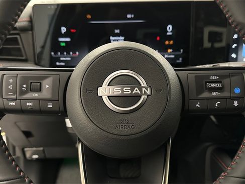 New 2025 Nissan Kicks SR w/ Illumination Package image 14