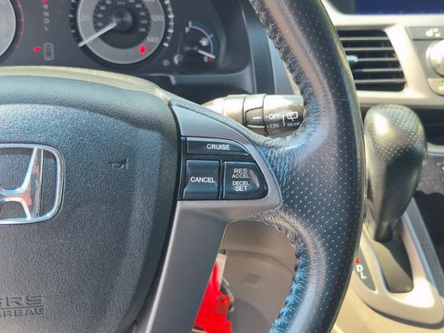Used 2011 Honda Odyssey EX-L image 21