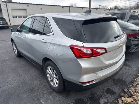 Used 2019 Chevrolet Equinox LT w/ Driver Convenience Package image 6