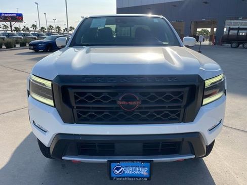 Used 2023 Nissan Frontier PRO-4X w/ Tow Package AWD/4WD image 7