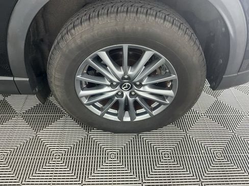 Used 2017 MAZDA CX-5 Touring w/ Preferred Equipment Package AWD/4WD image 17