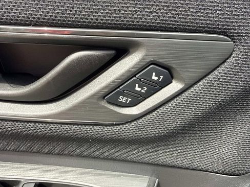 New 2026 Subaru Outback Limited AWD/4WD image 21