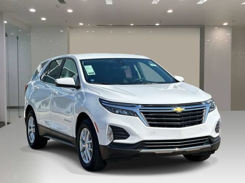 Used 2024 Chevrolet Equinox LT w/ LPO, Floor Liner Package FWD image 6
