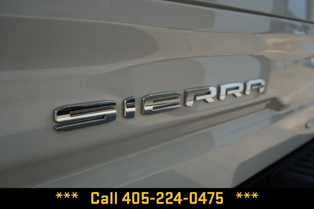 Used 2025 GMC Sierra 1500 SLT AWD/4WD image 6