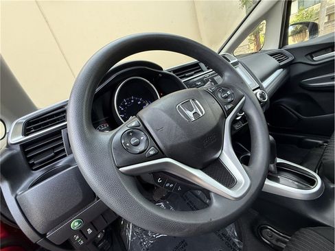 Used 2019 Honda Fit EX image 17