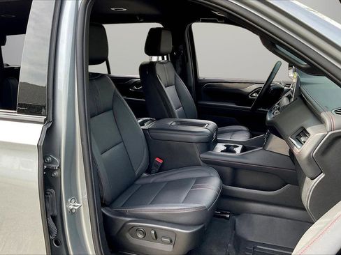 Used 2023 Chevrolet Tahoe RST w/ RST Performance Edition AWD/4WD image 24