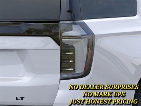 New 2026 Chevrolet Suburban LT w/ Comfort Package image 11