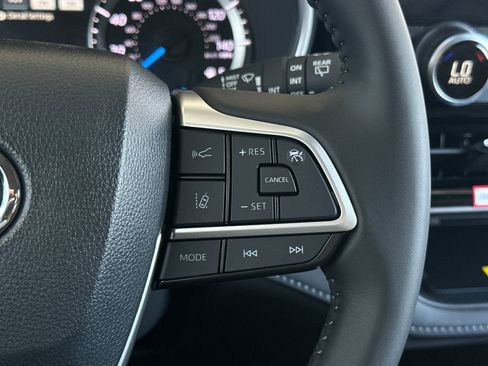 New 2026 Toyota Highlander XLE AWD/4WD image 28