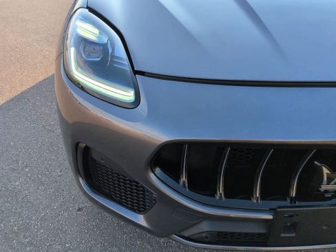 Used 2024 Maserati Grecale GT image 10