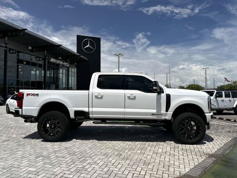 Used 2024 Ford F250 Lariat w/ Lariat Ultimate Package AWD/4WD image 6