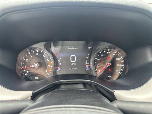Used 2026 Jeep Compass Limited AWD/4WD image 19