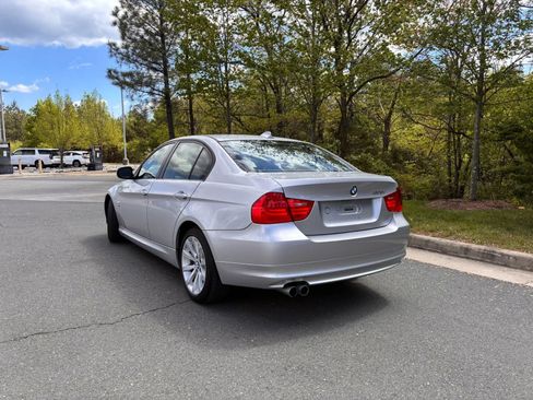 Used 2011 BMW 328i xDrive Sedan image 5