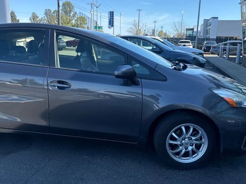 Used 2015 Toyota Prius V Four image 12