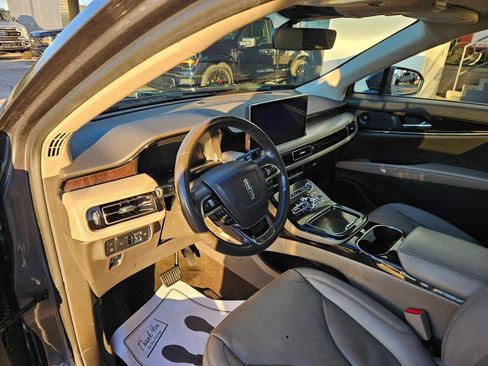 Used 2021 Lincoln Nautilus Reserve w/ Monochromatic Package image 22