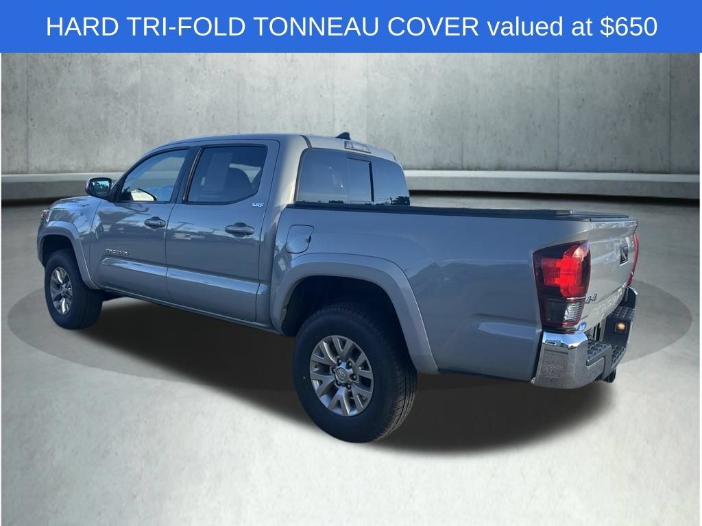 Used 2019 Toyota Tacoma SR5 AWD/4WD image 4