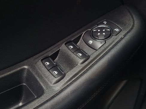 Used 2020 Ford Edge SE AWD/4WD image 27