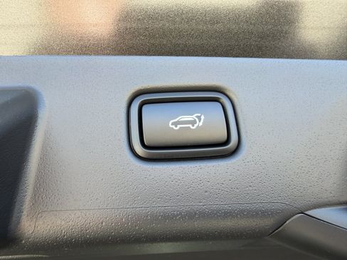 Used 2025 Kia Niro Wind FWD image 38