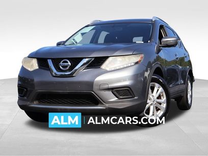 Used 2016 Nissan Rogue SV w/ SV Premium Package
