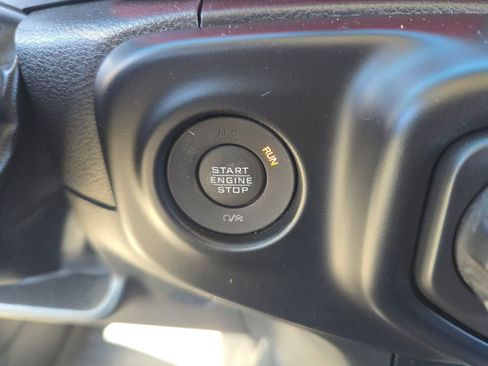 Used 2023 Jeep Gladiator Rubicon w/ LED Lighting Group image 24