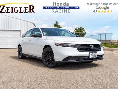Used 2025 Honda Accord SE image 1