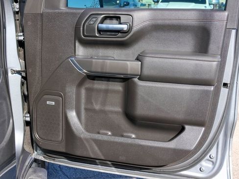 Used 2021 GMC Sierra 1500 AT4 w/ AT4 Preferred Package image 18