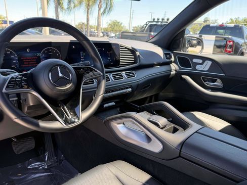 Certified 2025 Mercedes-Benz GLE 350 4MATIC image 16