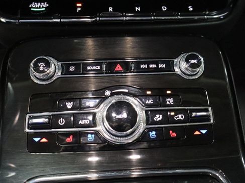 Used 2023 Lincoln Nautilus Reserve FWD image 15