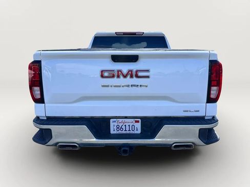 Used 2023 GMC Sierra 1500 SLE AWD/4WD image 12