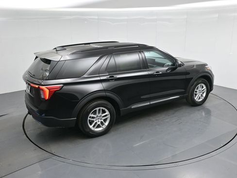 New 2025 Ford Explorer Active w/ Active Comfort Package image 25