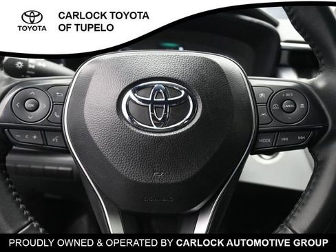 Used 2025 Toyota Corolla SE image 16